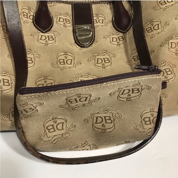 Dooney & Bourke Large Signature Logo Print Satchel - Picture 3 of 9